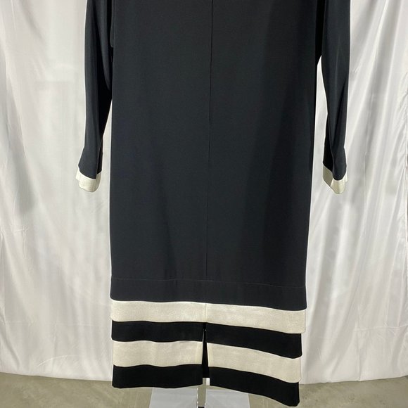 Caroma - Dress - Picture 4 of 7